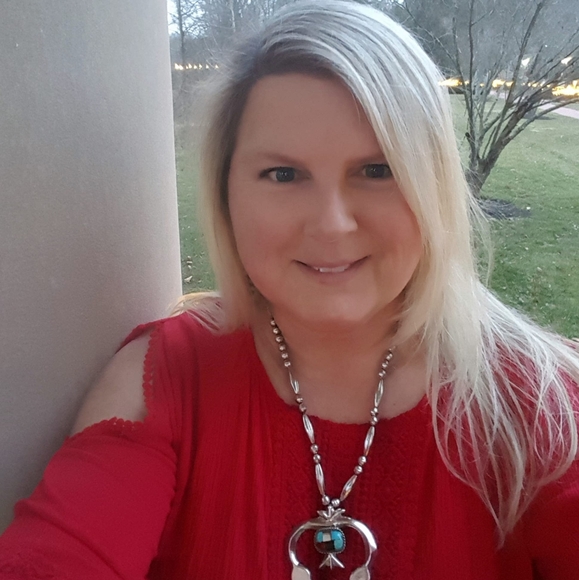 Meet your Posher, Corey - Picture 2 of 3